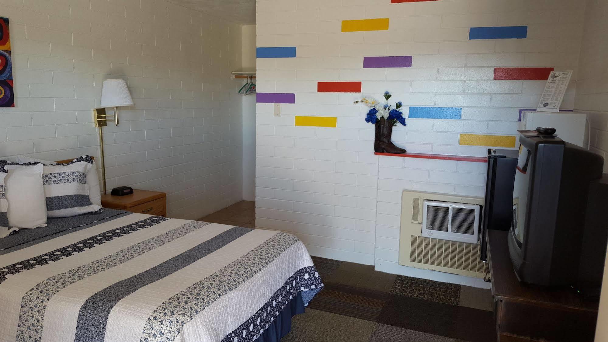 Sportsman Inn - Scottsbluff سكوتسبلوف المظهر الخارجي الصورة